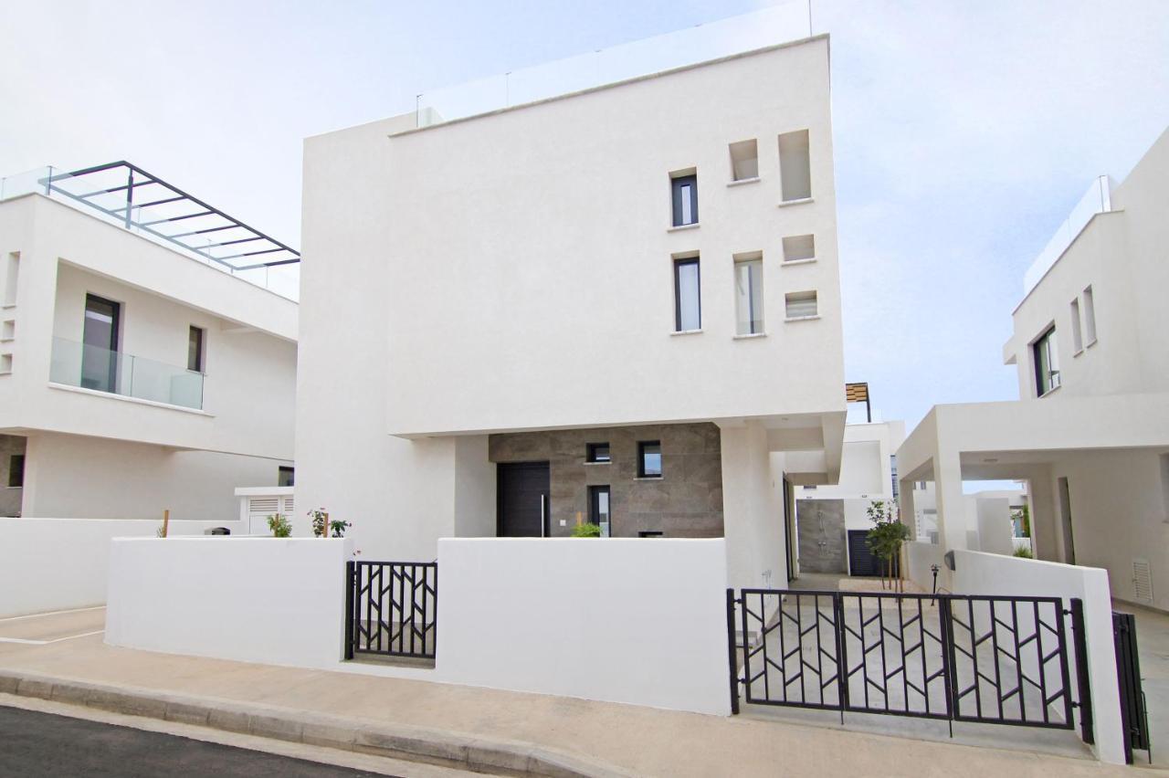 Villa Queen Alexandra Protaras Exterior foto